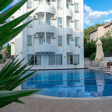 Otel Yeni Cesme Bagian luar foto