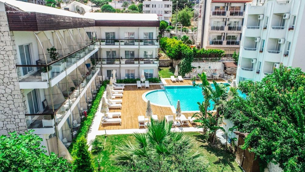 Otel Yeni Cesme Bagian luar foto