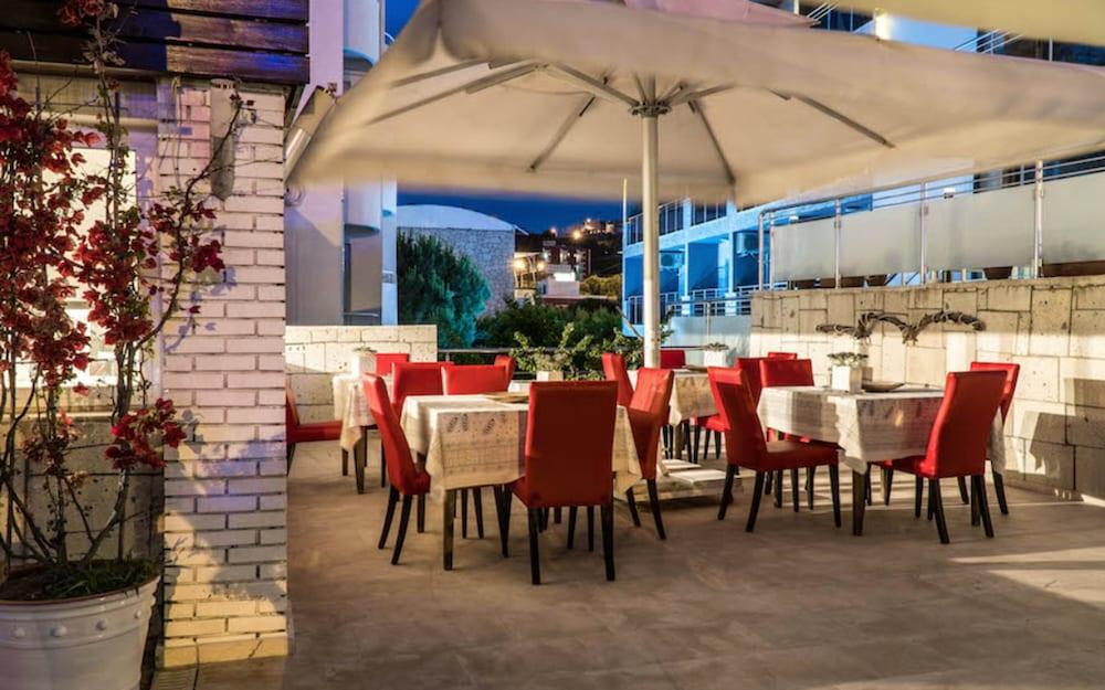 Otel Yeni Cesme Bagian luar foto
