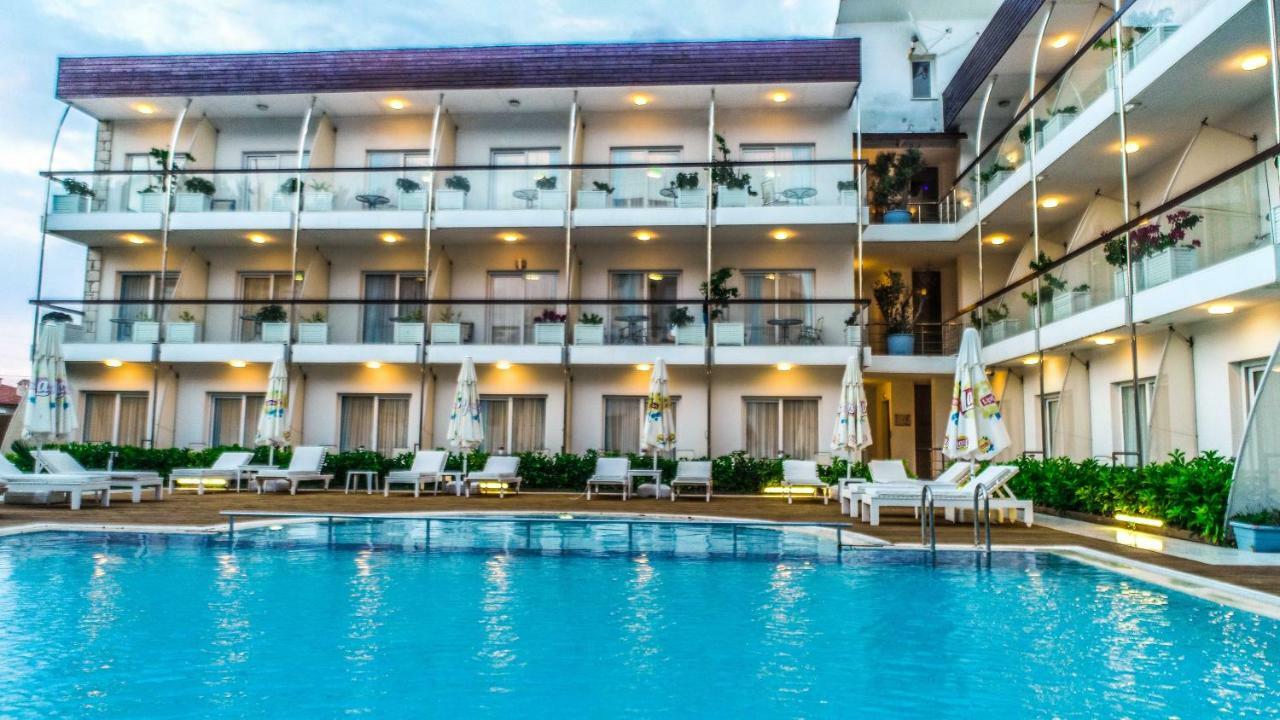 Otel Yeni Cesme Bagian luar foto